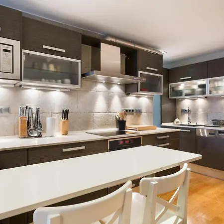 U-nique Sardenya Apartment